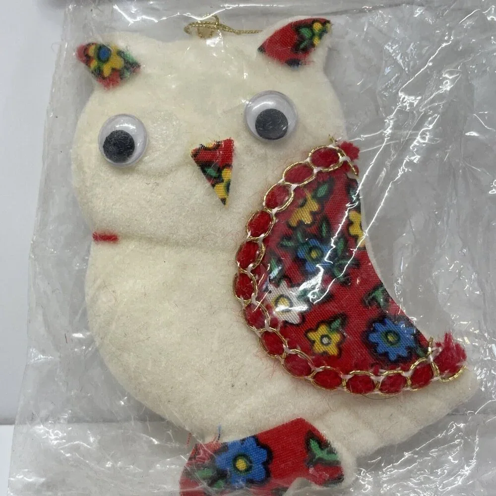 NOS Bradfords Christmas Decorations Ornament OWL 4286 The Unbreakable Kind‎ LE1